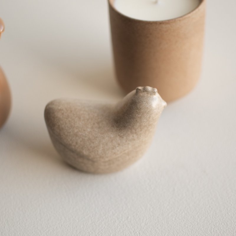 Mini Hen Beige DBKD
