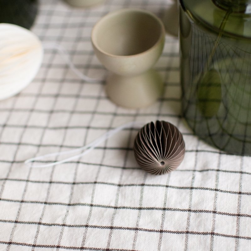 Ovoid Small Brown DBKD