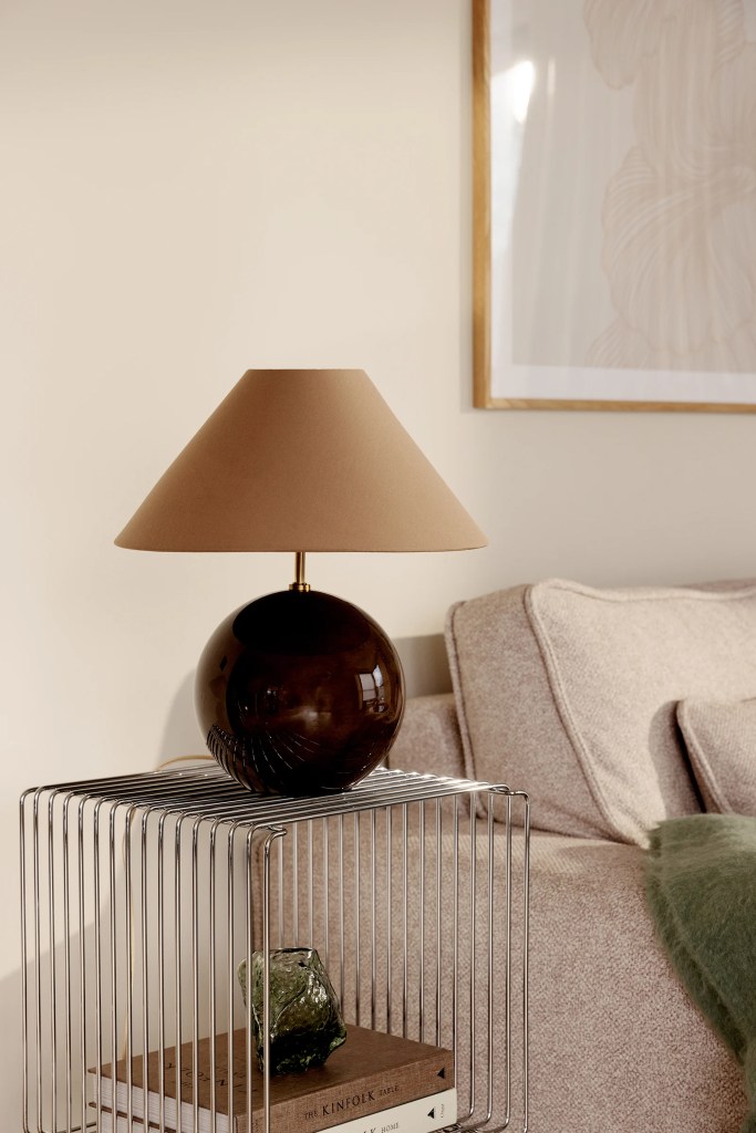 Bordslampa Iris 35 Mocha