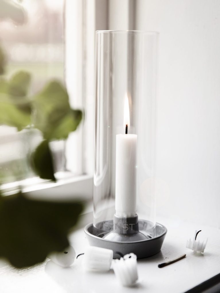 Ljusstake Stengods m Glas Naturvit ERNST