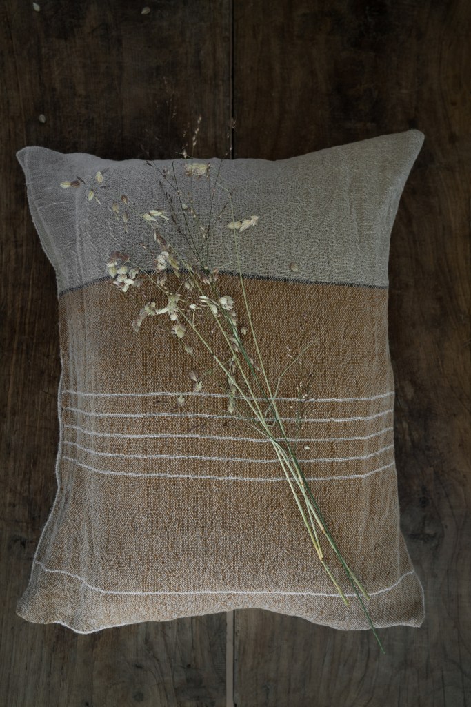 Kuddfodral 40x60cm Halvlinne Kola/Natur Ernst