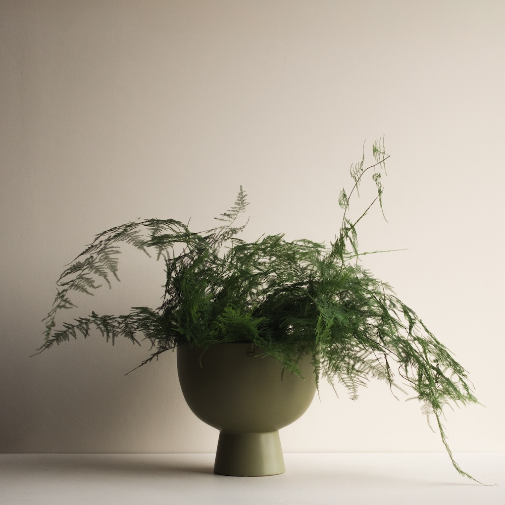 Figure Large Green
